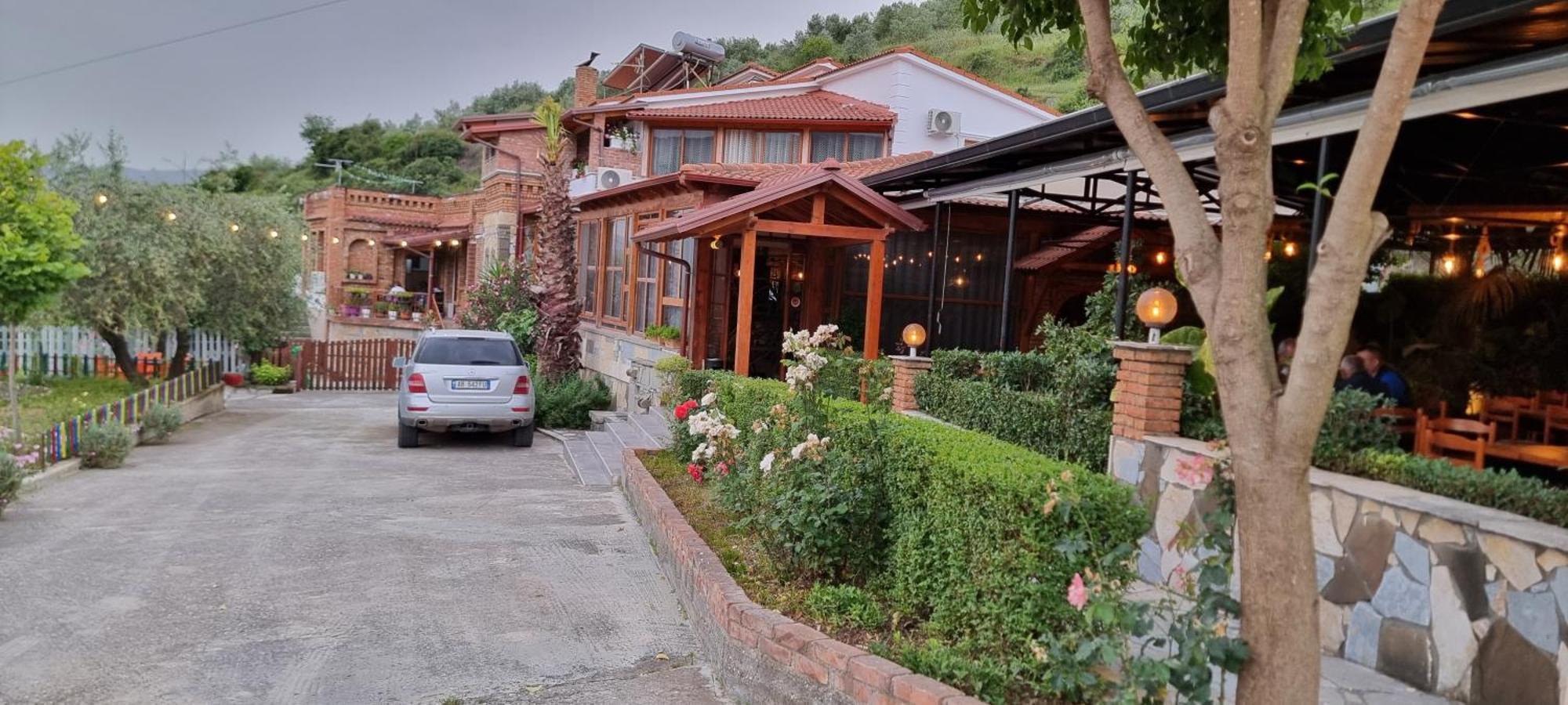 Salillari Guest House Berat Exteriér fotografie