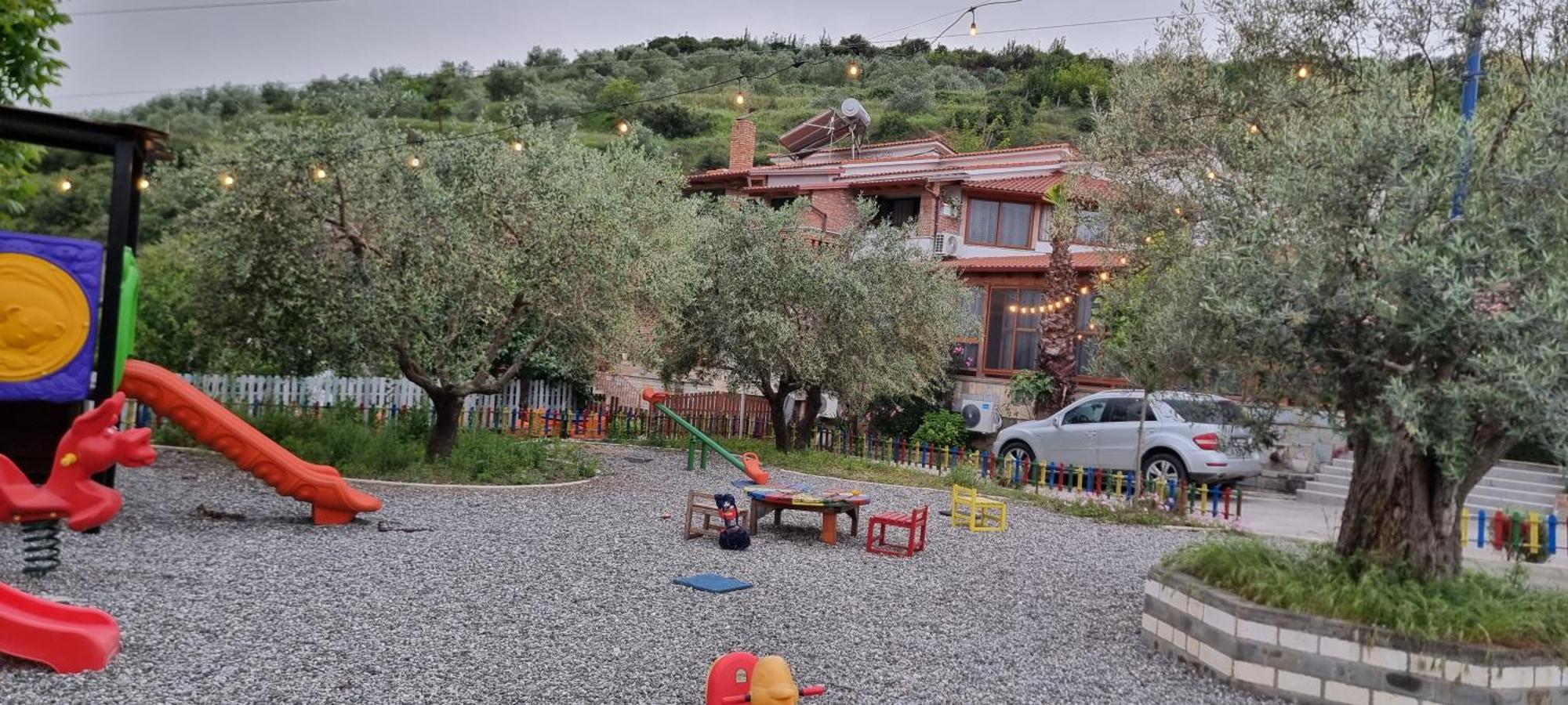 Salillari Guest House Berat Exteriér fotografie